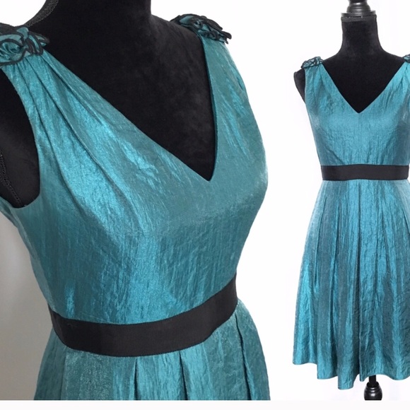 Teal fit and flare dress - Picture 4 of 5